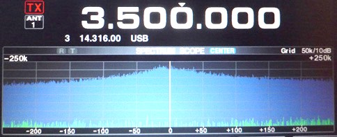 Fig.6: Scope screenshot of Digi-Sel bandpass (80m).